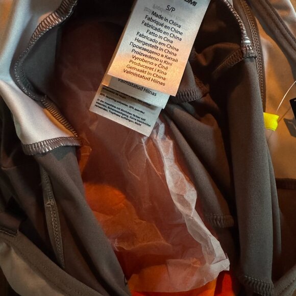 NWT Pearl Izumi Women's Attack Bib Bike Shorts - Grey, S (fits like XS) - Picture 7 of 10